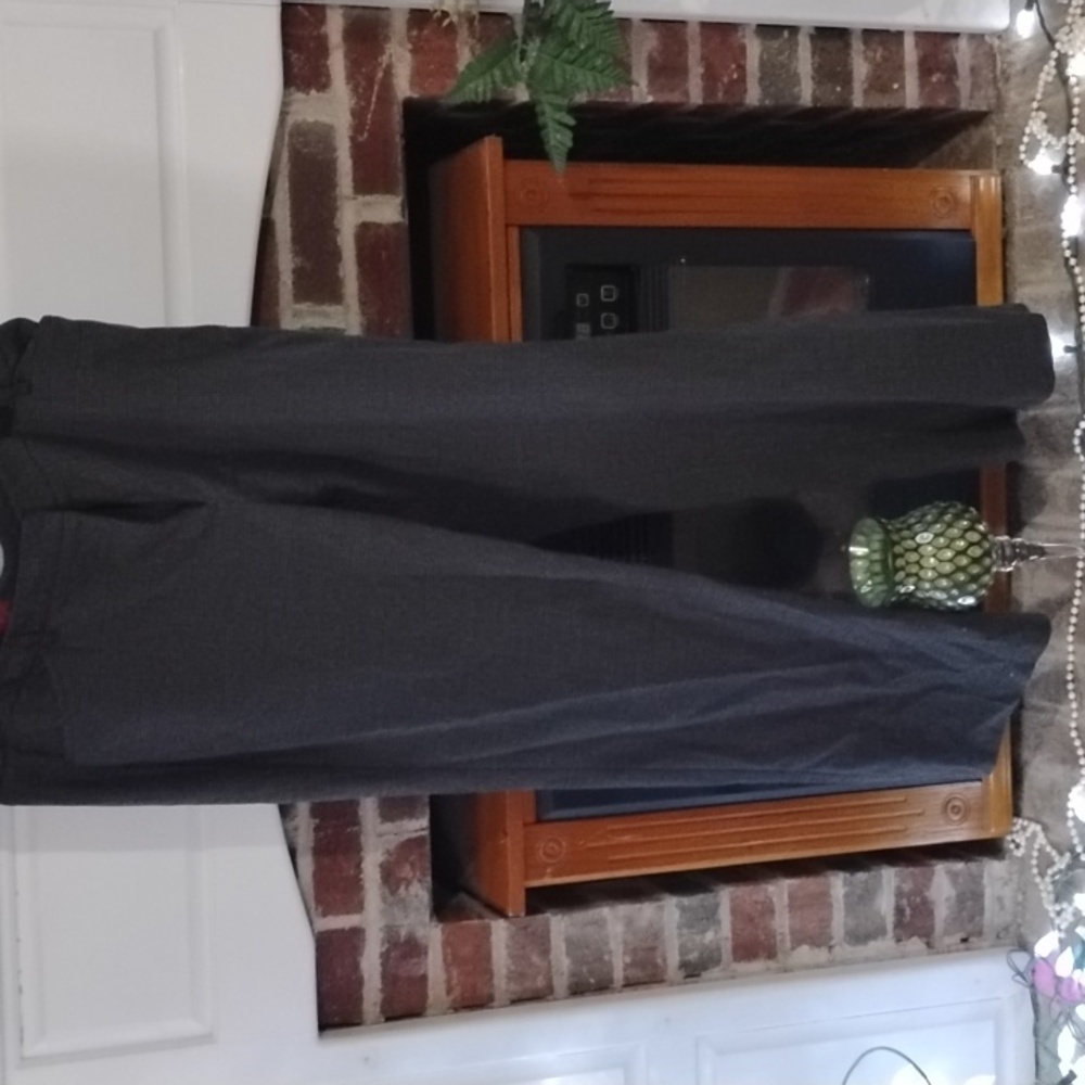 Plaid trousers for women